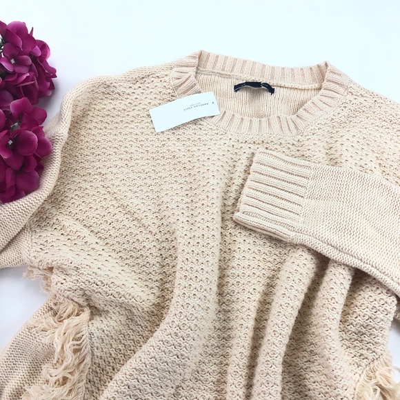 American Eagle Outfitters Sweaters - NWT American Eagle Blush Fringe Knit Sweater